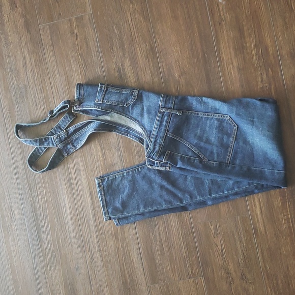 Old Navy Pants - Women's Overalls jean jumpsuit